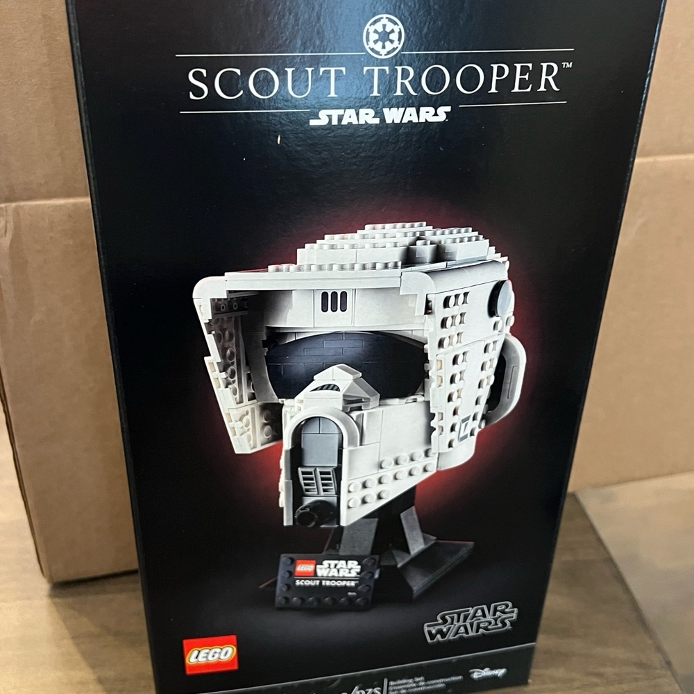 New in Box Lego Scout Trooper Helmet